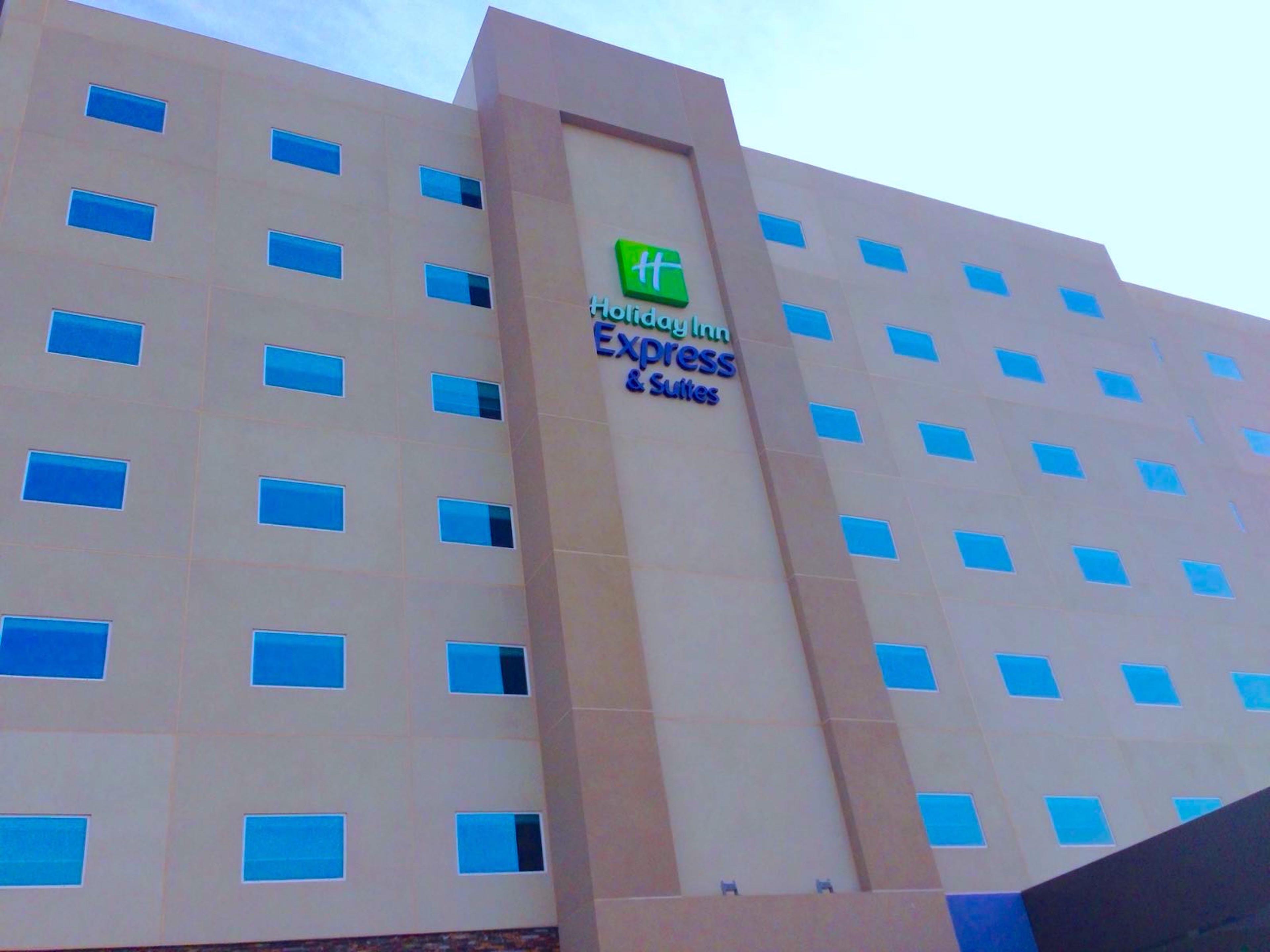 Holiday Inn Express & Suites Mexicali By Ihg מראה חיצוני תמונה
